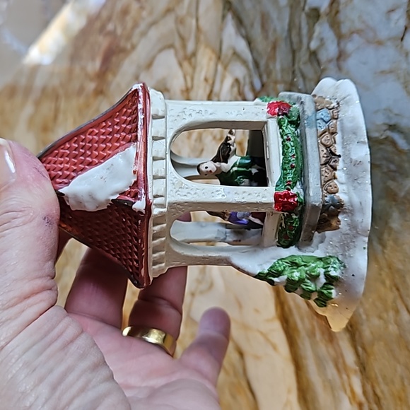 Christmas Village Gazebo - Picture 2 of 6